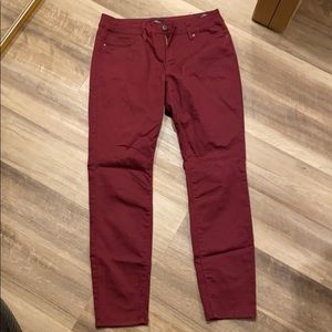 Makes your butt look AAAHMA ING. Royalty maroon stretchy jeggings.   …